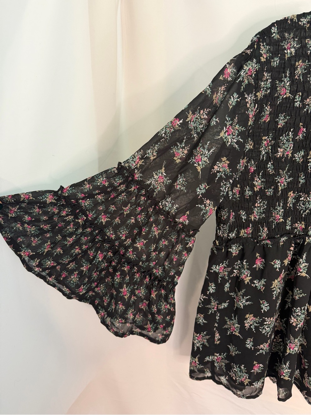 Westport Black Floral Smocked Long Sleeve Sheer Boho Peasant Blouse - Picture 6 of 6